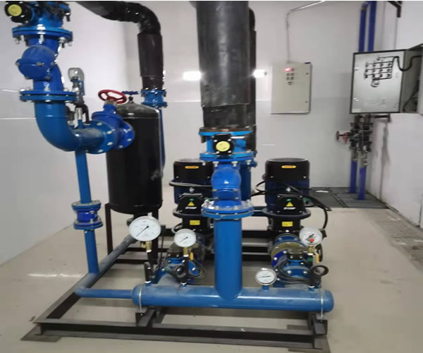 直連供暖機(jī)組設(shè)備